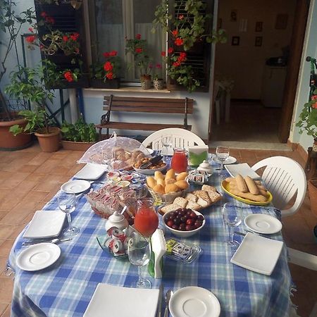 I Tre Scalini Bed and Breakfast Stintino Buitenkant foto