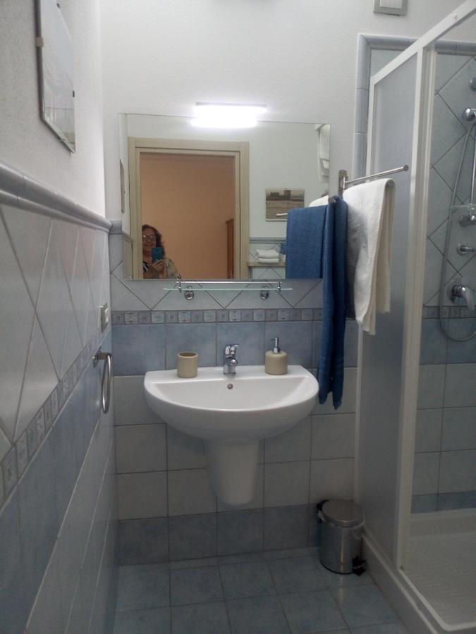 I Tre Scalini Bed and Breakfast Stintino Buitenkant foto